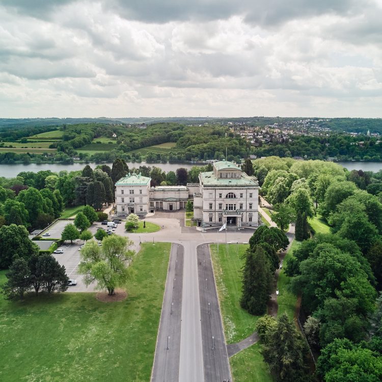 Villa Hügel von Norden, 2022 © Krupp-Stiftung/Foto: Peter Gwiazda